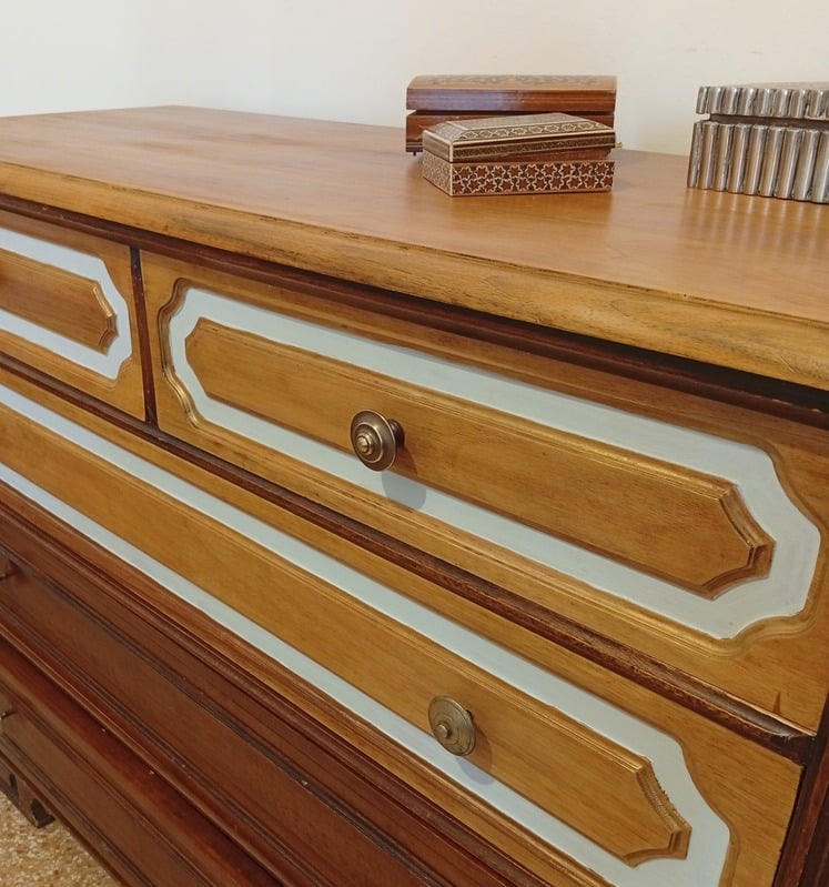 Restyling cassettone laccato
